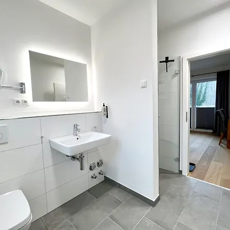 Apartmenthaus Emily By Poly Apartment *
