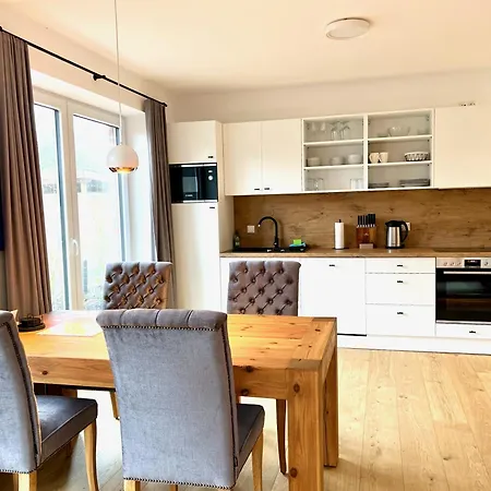 Apartmenthaus Emily By Poly Hohwacht