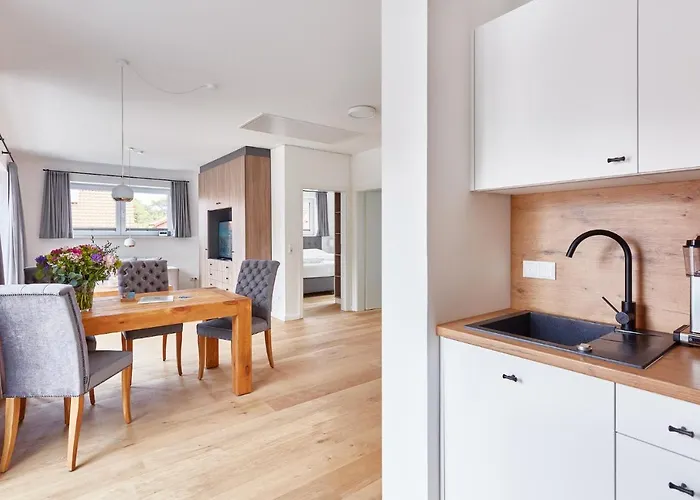 Apartmenthaus Emily By Poly Hohwacht